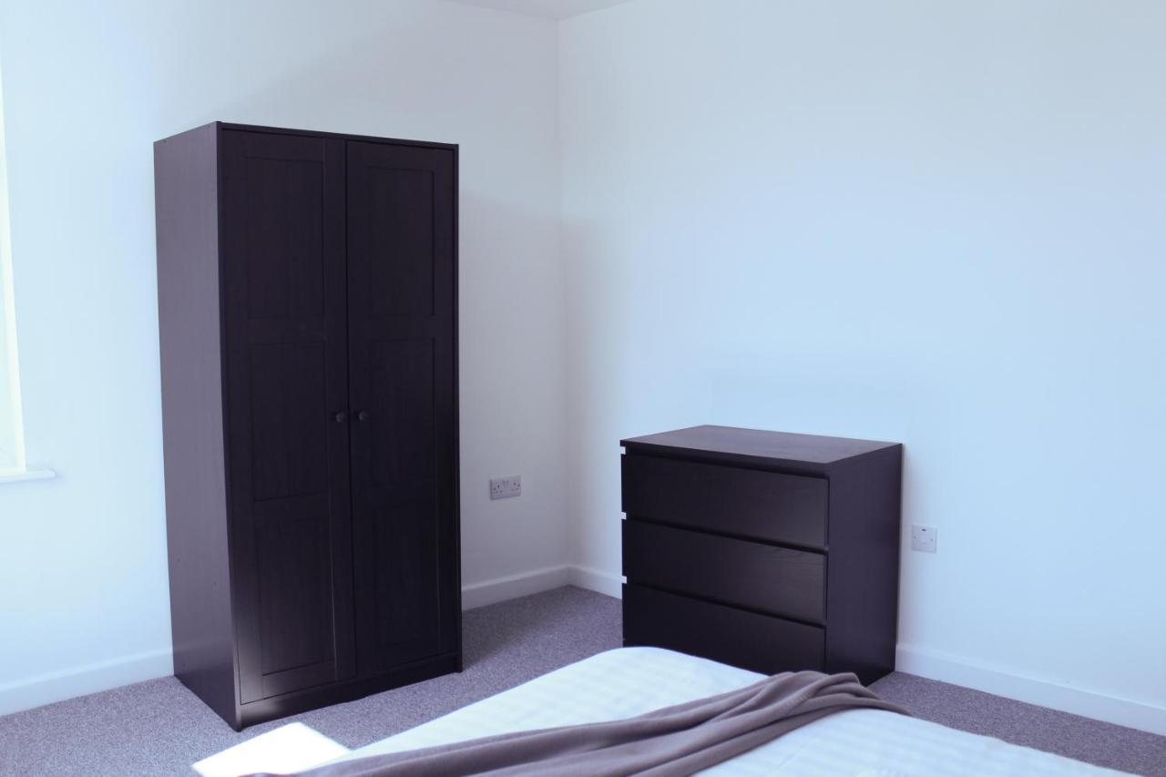 Stylish 1Br Apartment In The Heart Of Heywood Dış mekan fotoğraf