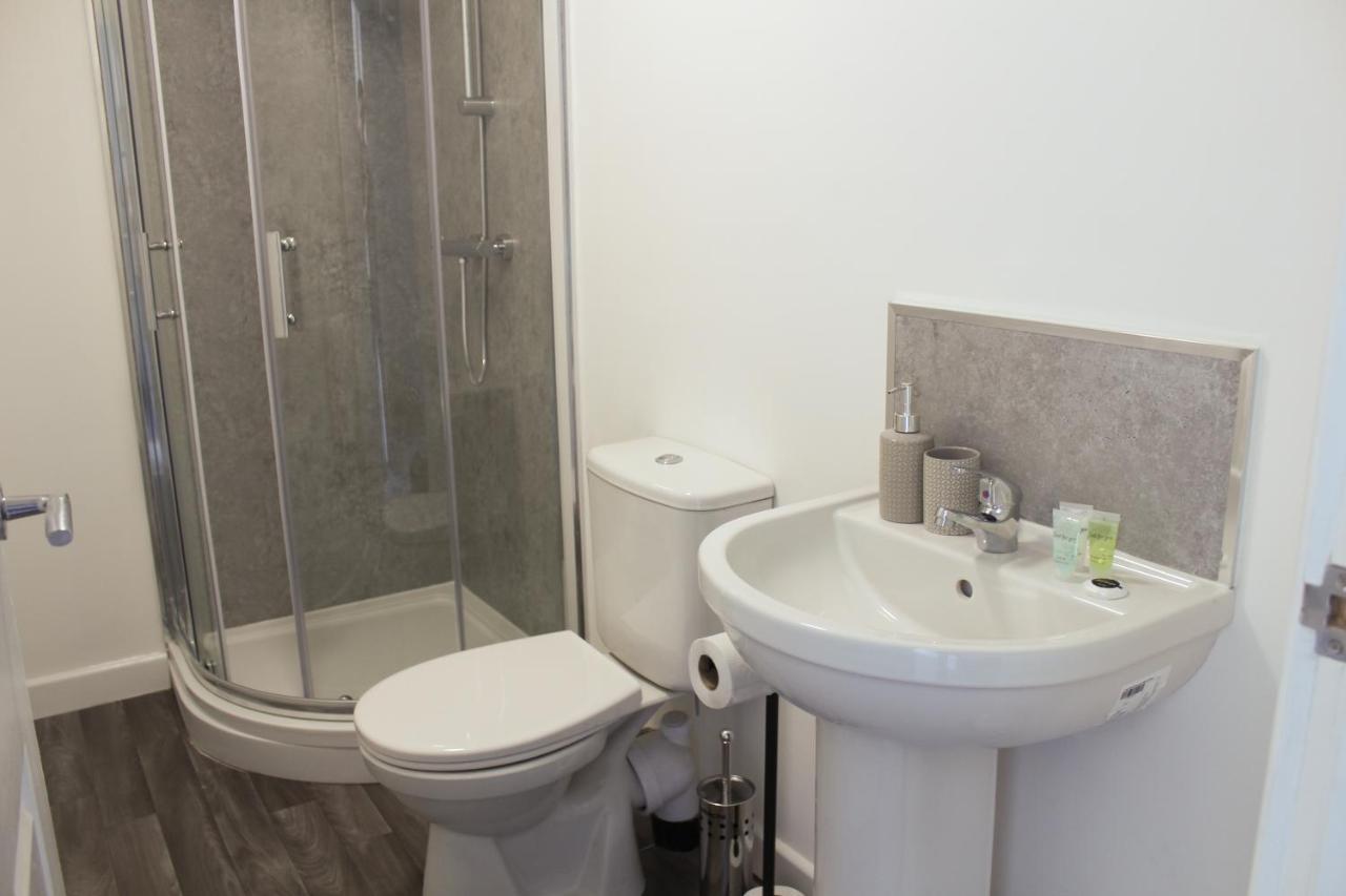 Stylish 1Br Apartment In The Heart Of Heywood Dış mekan fotoğraf